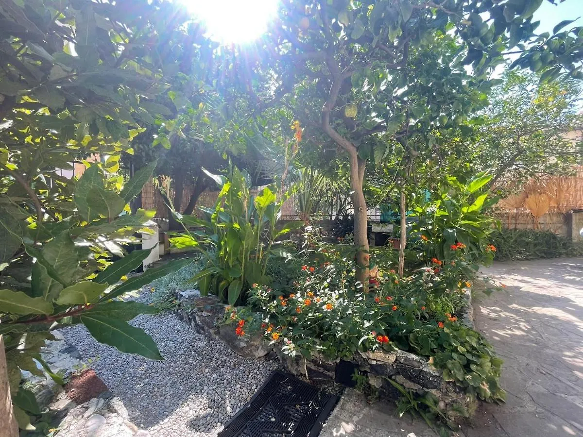 Artemia Apartment Levanto Italy