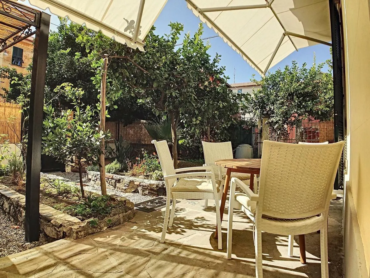 Artemia Apartamento Levanto
